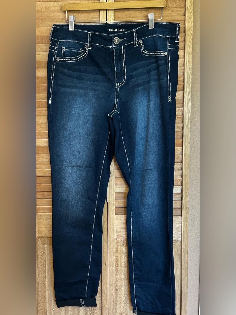 Maurices Womens size 16 Regular Boyfriend stretch dark blue jeans jeggings